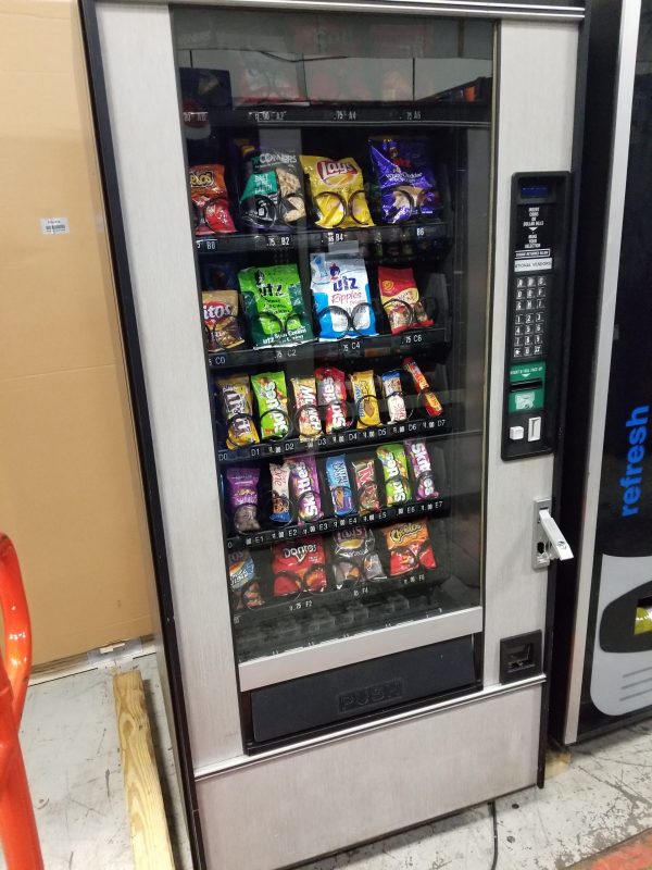 Crane 148 refurbished 4 wide snack machine