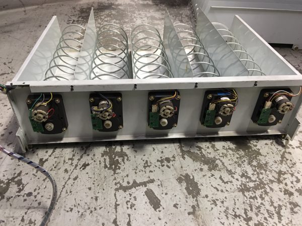 GENESIS B TRAY / SHELF FOR WITH MOTORS, SPIRALS AND HARNESS. - Image 3