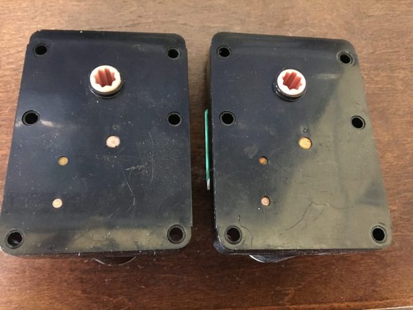 PAIR OF SNACK OR CAN DRINK MOTOR - Image 3