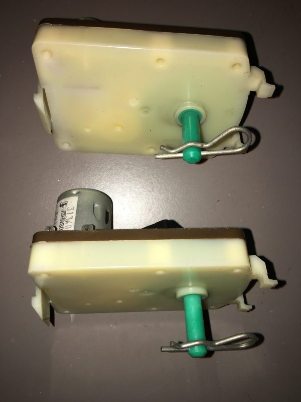 2 USI SNACK / CANDY MOTORS